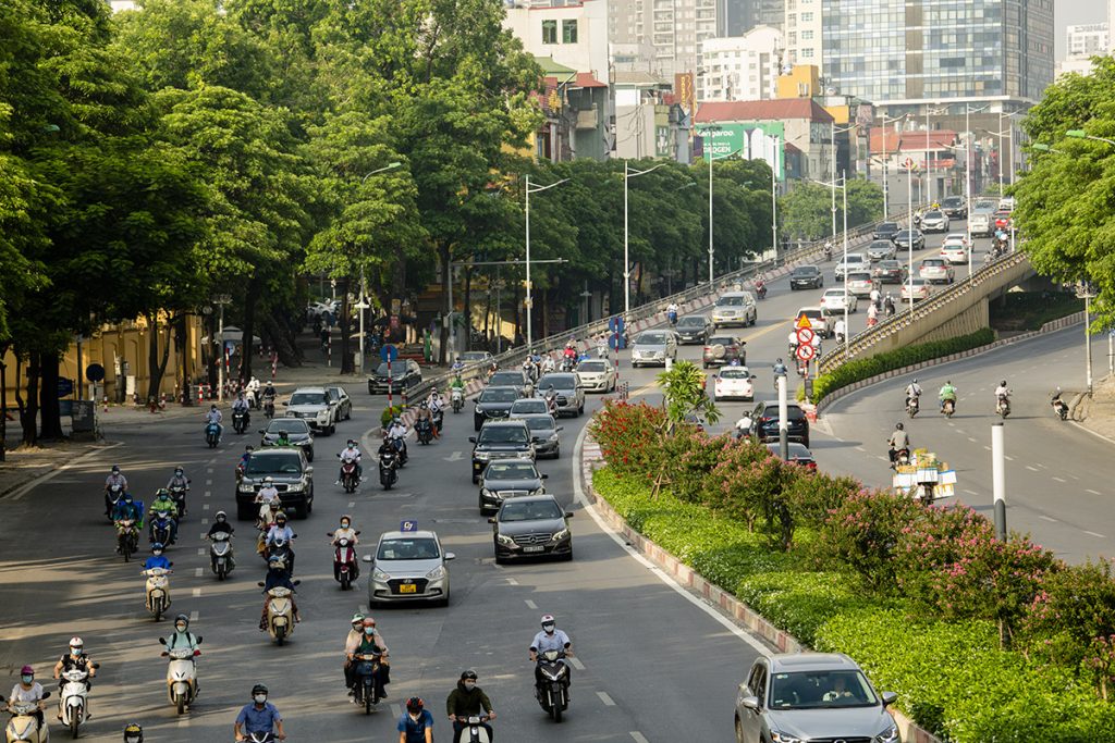 Hien tuong nang nong roi mua dong o Ha Noi TP.HCM do dau 2