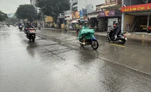 Du bao thoi tiet ngay 186 Mien Bac co mua lon sang som mien Trung nang nong gay gat keo dai nguy co oi buc gia tang