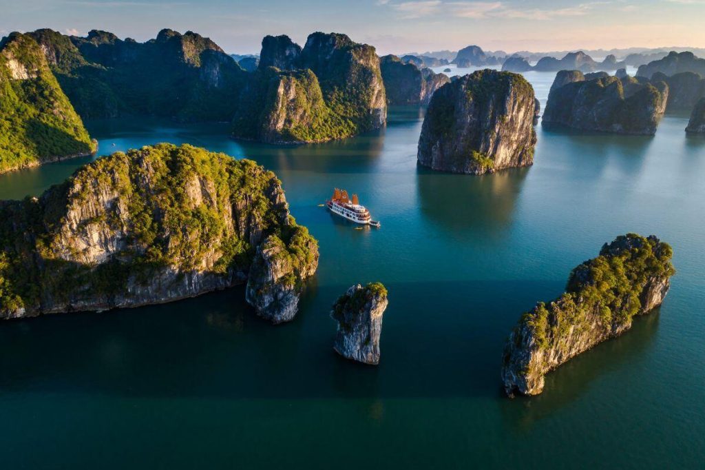 Dự báo thời tiết Quảng Ninh 7 ngày tới: Ngày mưa, ngày nắng và xu hướng nhiệt độ 1 Du bao thoi tiet Quang Ninh 7 ngay toi Ngay mua ngay nang va xu huong nhiet do 1
