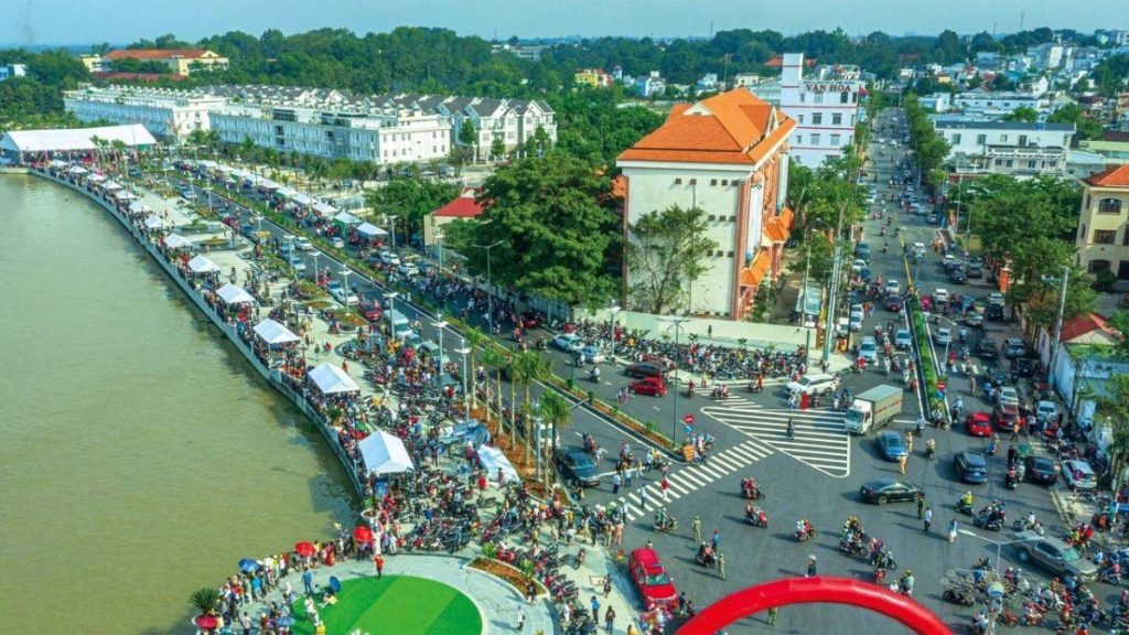 Thời tiết Bình Dương hôm nay: Nhiệt độ, lượng mưa và cảnh báo cần lưu ý 3 Thoi tiet Binh Duong hom nay Nhiet do luong mua va canh bao can lu 2