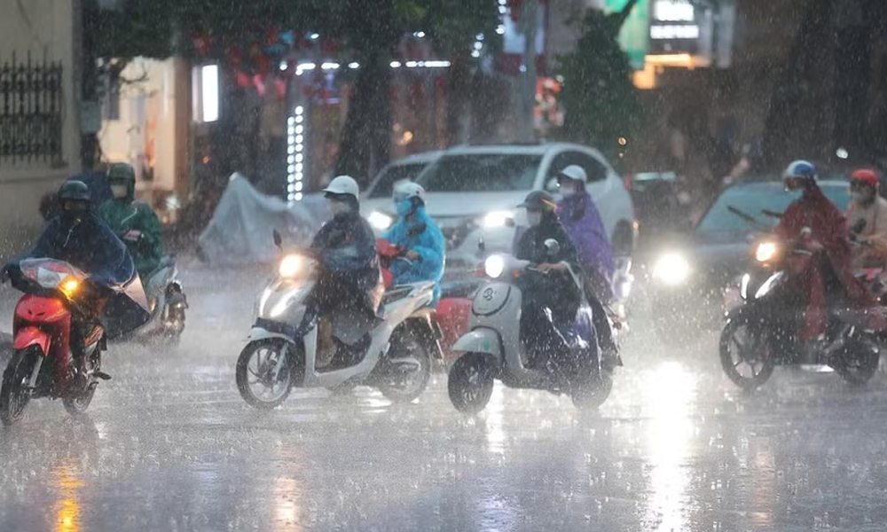 Những vị trí nguy hiểm cần tránh khi có mưa dông 5 Nhung vi tri nguy hiem can tranh khi co mua dong 2 1