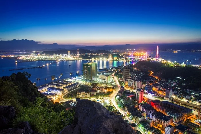 Thời tiết Quảng Ninh hôm nay: Nhiệt độ, lượng mưa và cảnh báo cần lưu ý 4 Thoi tiet Quang Ninh hom nay Nhiet do luong mua va canh bao can luu y 1