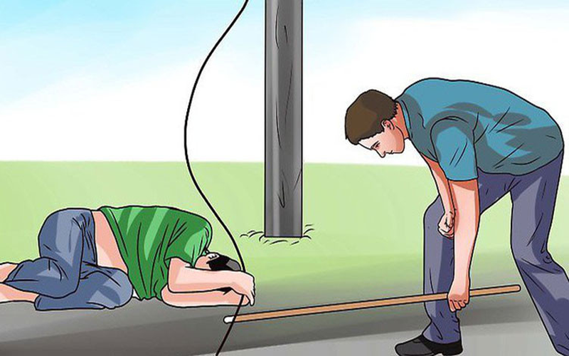 Cách phòng tránh điện giật và tai nạn sau mưa bão 6 Cach phong tranh dien giat va tai nan sau mua bao 1