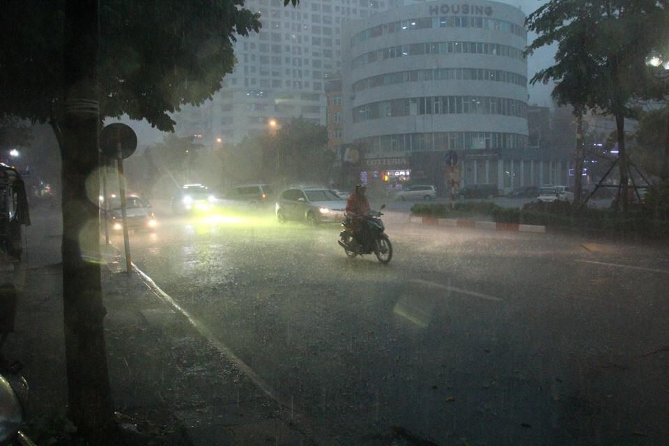 Gió mùa Tây Nam có vai trò gì đối với mùa mưa Nam Bộ? 2 Gio mua Tay Nam co vai tro gi doi voi mua mua Nam Bo 2
