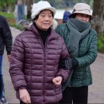 Nguoi cao tuoi can de phong gi khi nhiet do giam sau 1 1